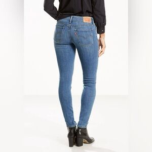 Levi's Women's 711 Skinny Jeans in Indigo Rays